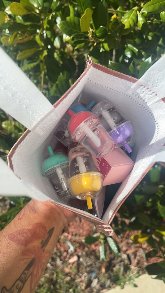 Lip gloss scoops!🥄